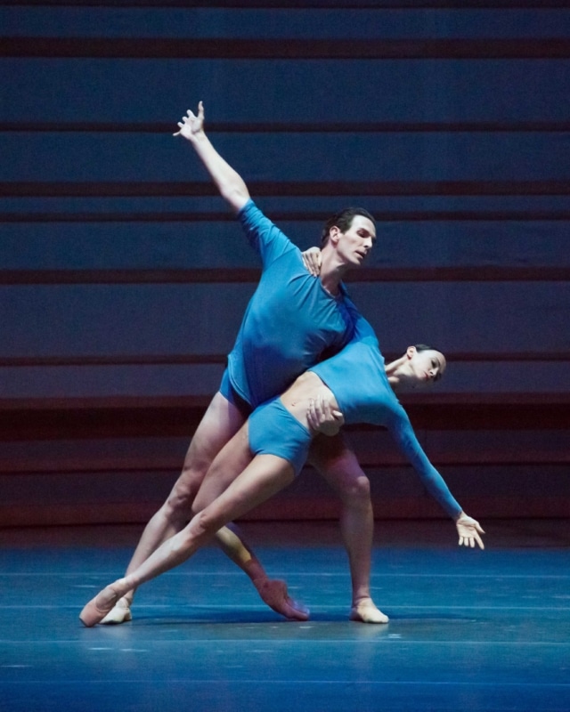 Svetlana Lunkina & Evan McKie during Festival Ballet Theatre’s 2018 Gala of the Stars. PHOTO-Skye Schmidt
