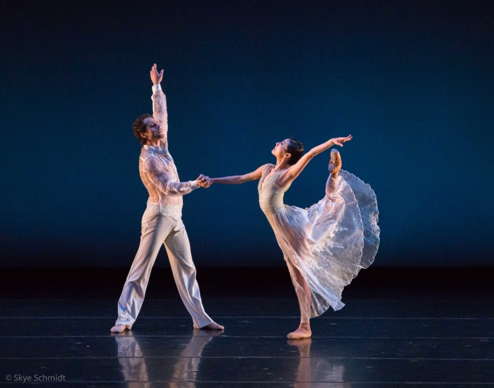 Yuan Yuan Tan & Vitor Luiz during Festival Ballet Theatre’s 2016 Gala of the Stars. PHOTO-Skye Schmidt #1